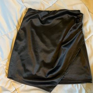 Brand new Windsor silk skirt